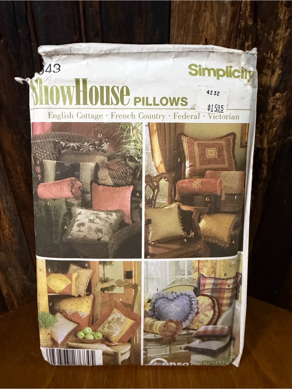 Simplicity 5043 ShowHouse Pillows Sewing Pattern English Cottage French Country